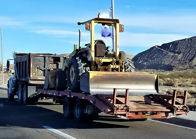 Why Choose New York City Heavy Hauling Over Other Heavy Equipment Shipping Companies?